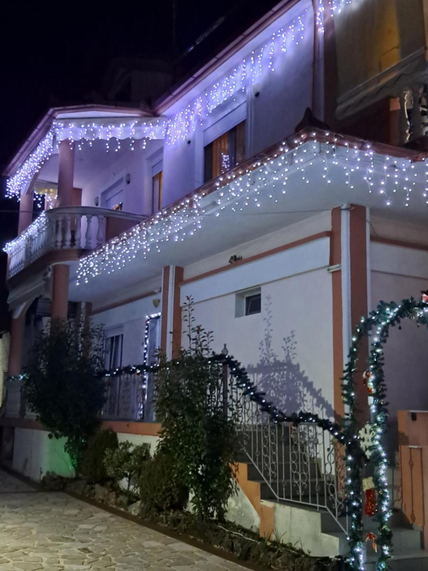 Erodios Guesthouse กาโต ลูตรากี ภายนอก รูปภาพ